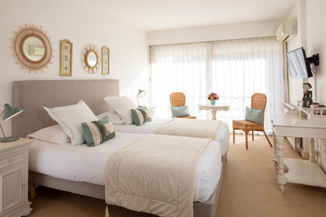Hötel Le Castellan Istres Kamer foto